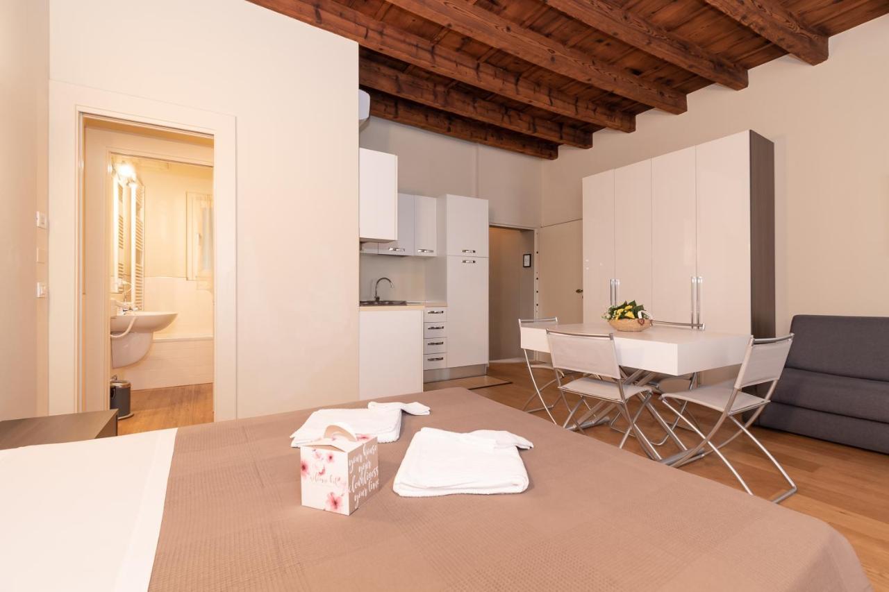 ברשה Palazzetto Il Mangano - F&L Apartment מראה חיצוני תמונה