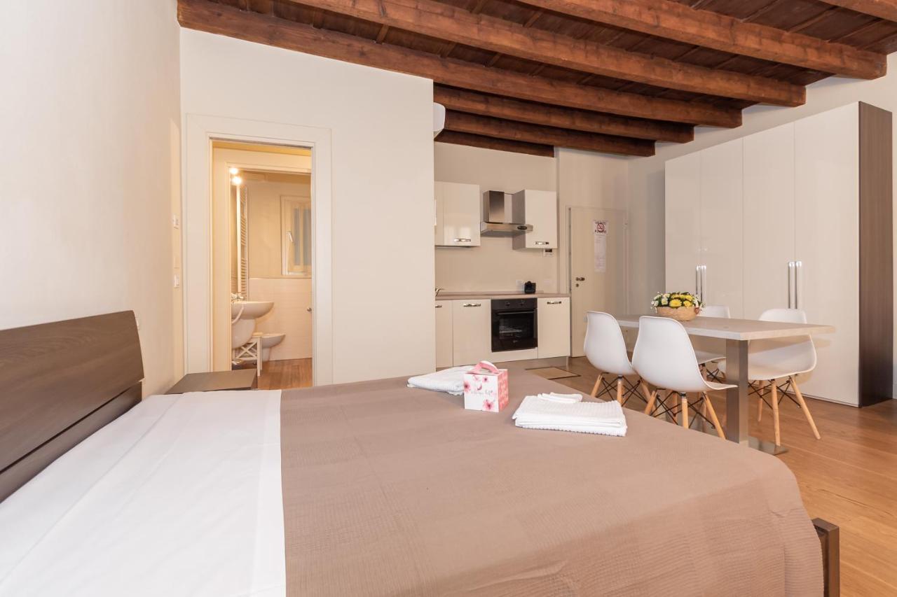 ברשה Palazzetto Il Mangano - F&L Apartment מראה חיצוני תמונה