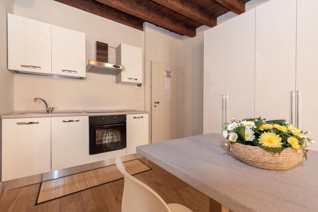ברשה Palazzetto Il Mangano - F&L Apartment מראה חיצוני תמונה