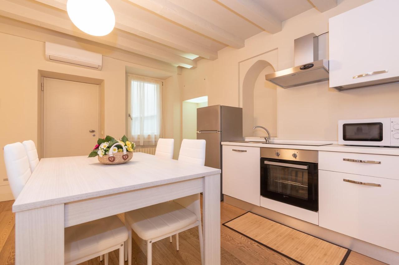 ברשה Palazzetto Il Mangano - F&L Apartment מראה חיצוני תמונה